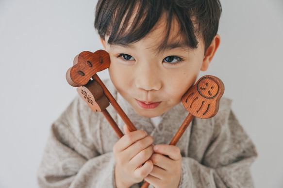 七五三　木製　アンティークウッドステック3本セット　七五三撮影　七五三参り　千歳飴　撮影小物　753  お正月　年賀状 17枚目の画像