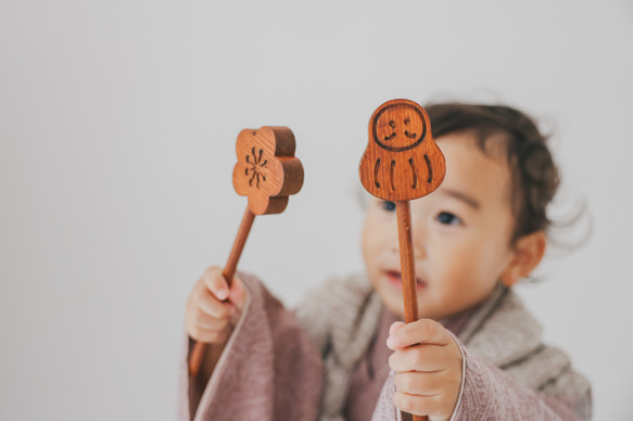 七五三　木製　アンティークウッドステック3本セット　七五三撮影　七五三参り　千歳飴　撮影小物　753  お正月　年賀状 6枚目の画像