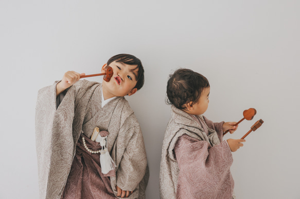 七五三　木製　アンティークウッドステック3本セット　七五三撮影　七五三参り　千歳飴　撮影小物　753  お正月　年賀状 13枚目の画像