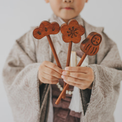 七五三　木製　アンティークウッドステック3本セット　七五三撮影　七五三参り　千歳飴　撮影小物　753  お正月　年賀状 2枚目の画像