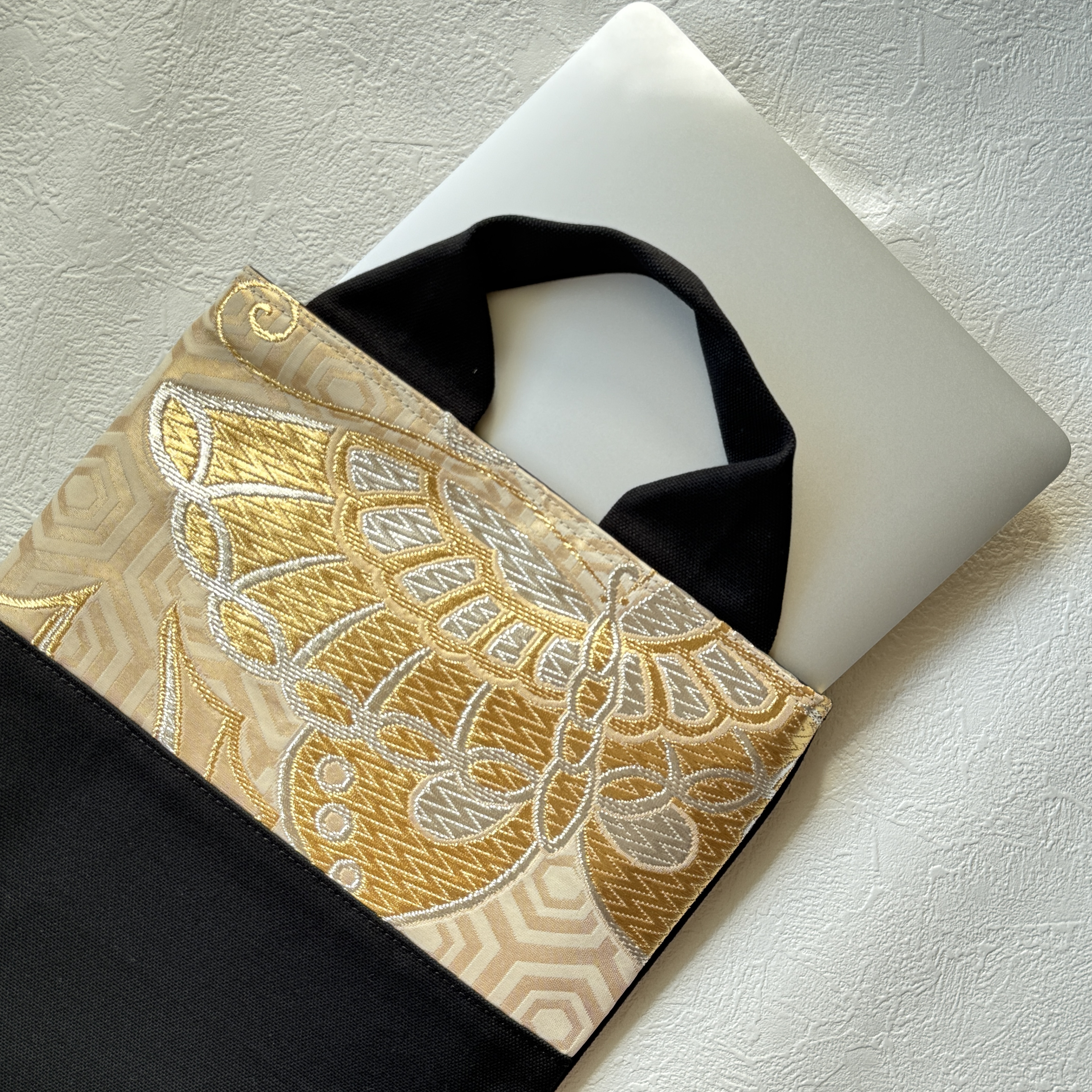 一点物 日本の伝統美 帯バッグ 帯✖️帆布 バッグinバッグ ブラック ノートPCケース 帆布 A4対応 バッグ 蝶