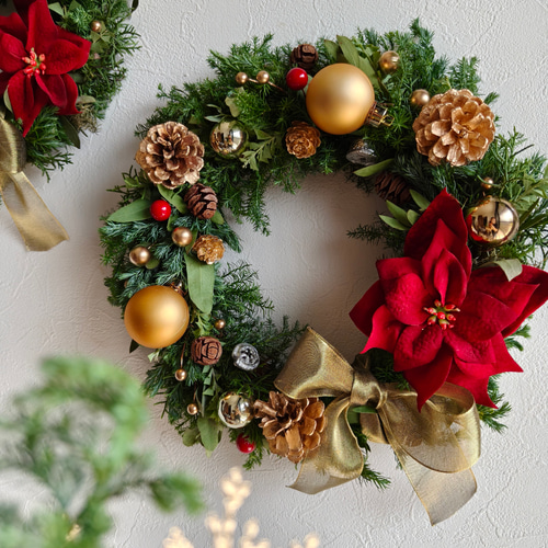 クリスマスローズとグリーンのナチュラルリース 28cm クリスマスローズ