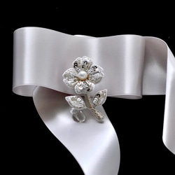 大人可愛い花のブローチ　オートクチュール刺繍 7枚目の画像