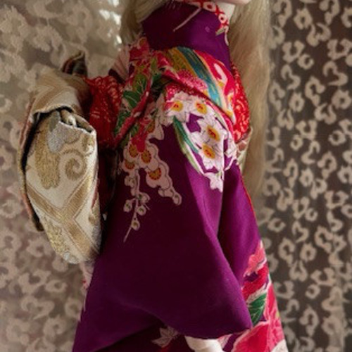 創作創作球体関節ビスクドール人形 紫色のアンティーク着物の女の子