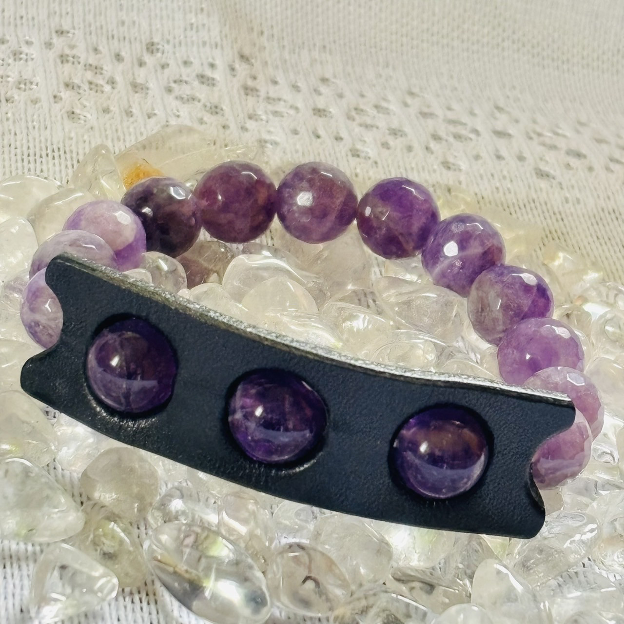 ヌメ皮×アメジスト　11㎜玉使用のオリジナルブレスレット