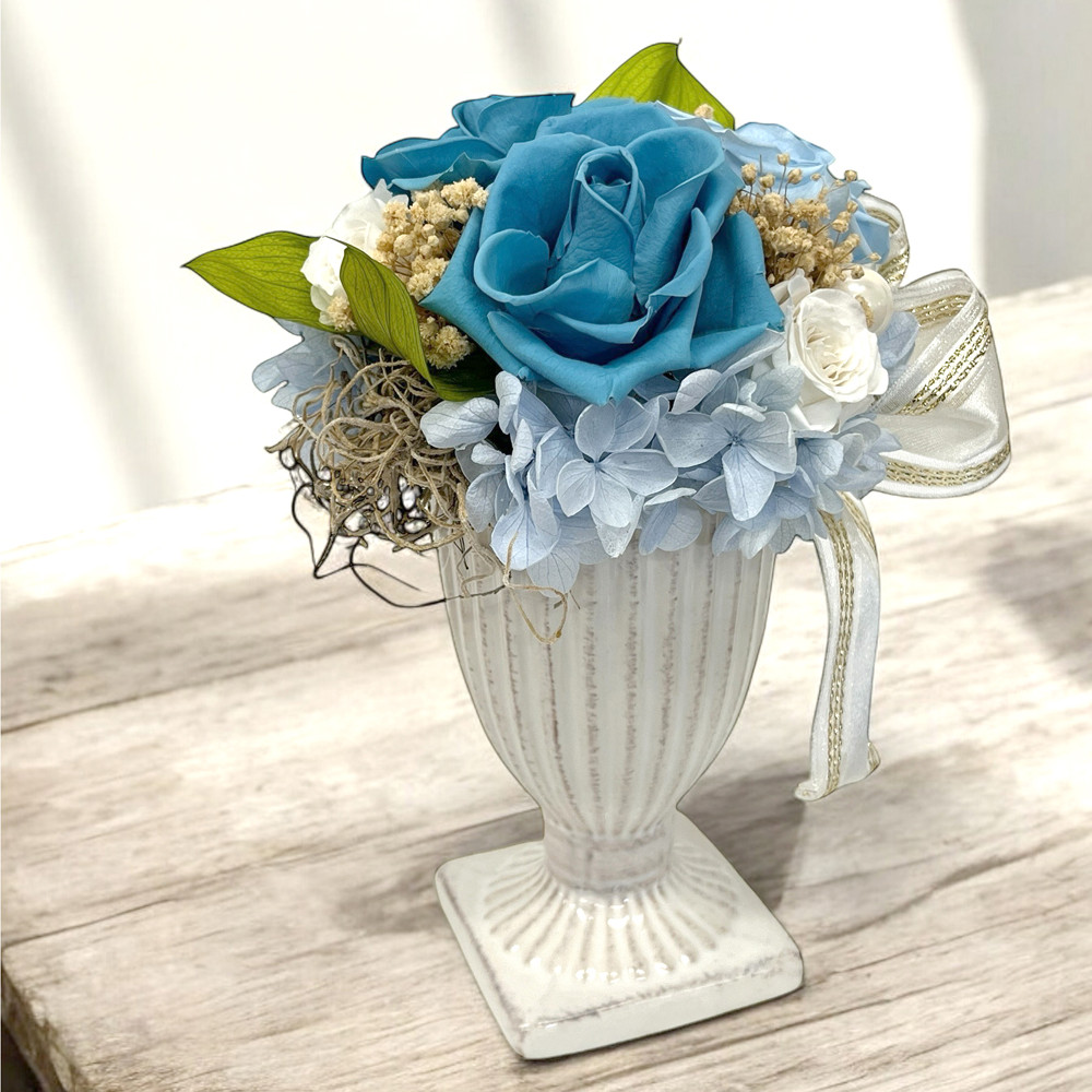 【アンティーク調の優しい雰囲気♪】プリザーブドフラワー アシュレイ 大切な方への贈り物としていかがでしょうか♪