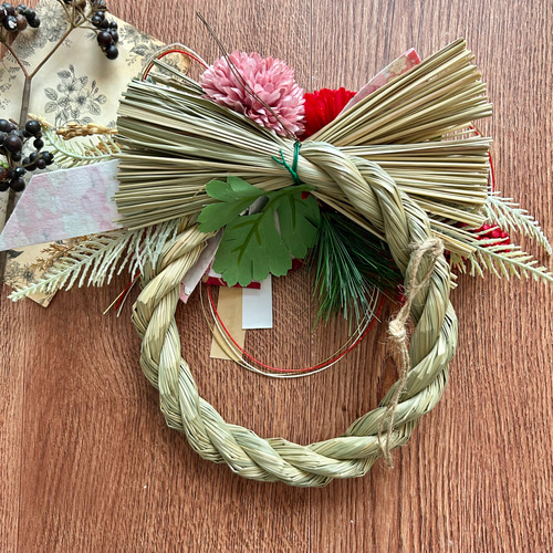 No.36 い草 紅白しめ縄リース2026 ハンドメイドお正月飾り玄関リース