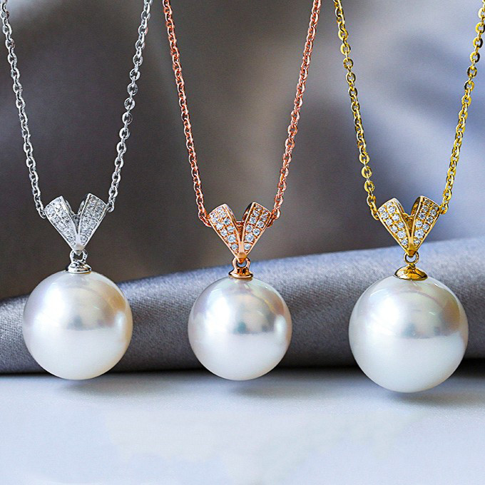 ルミナ10～15mm天然南洋白蝶真珠ペンダント（18Kゴールドネックレス）。ハート型デザイン。高輝度真珠。豪華でエレガント。ギフ 28,340円