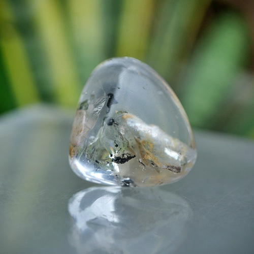 大粒☆砂動く☆虹入 古代の水☆水入り水晶 s1514 天然石 Funky garuda