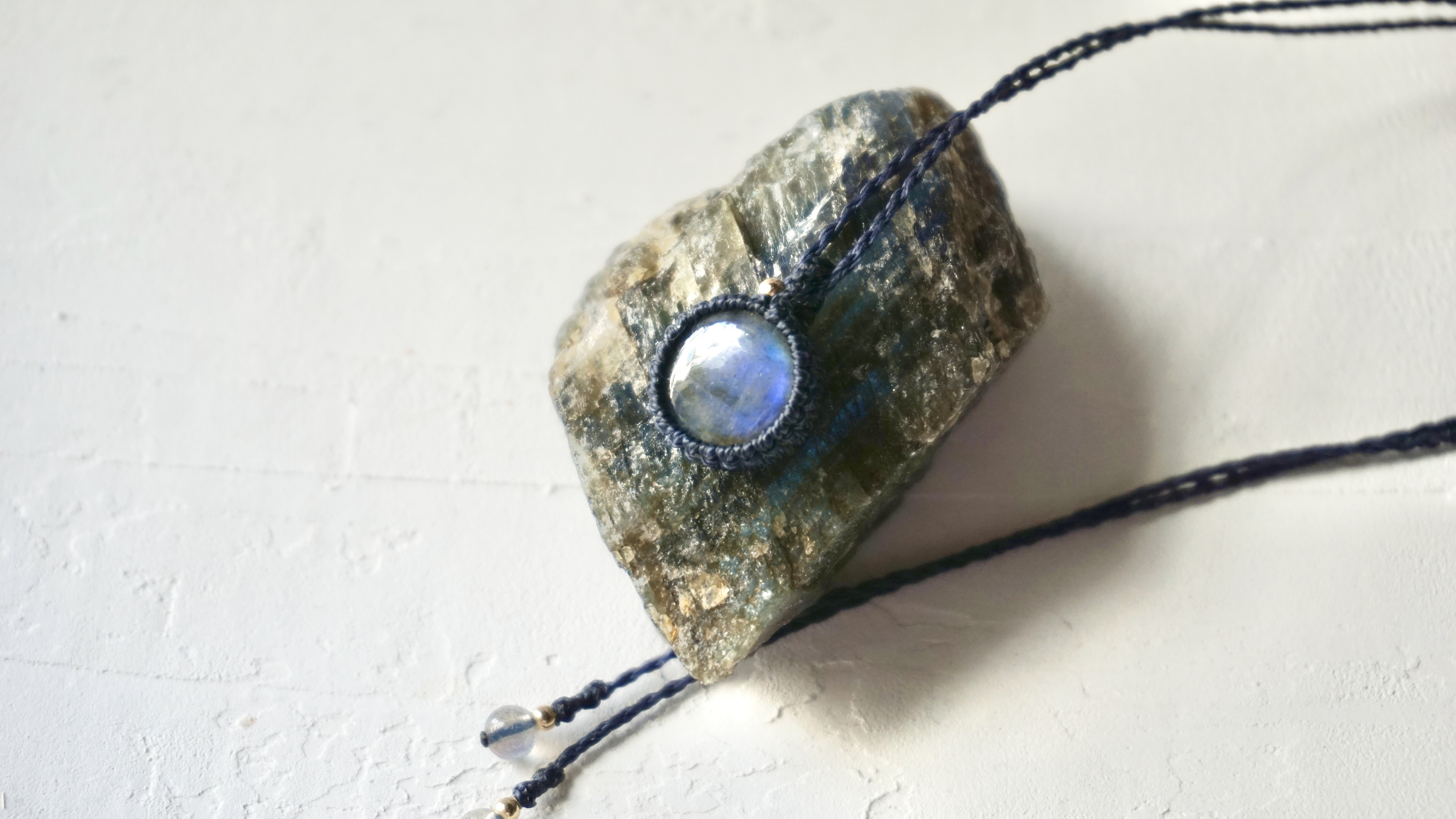 labradorite　-ラブラドライト-