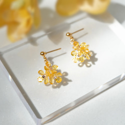 金木犀 ピアス イヤリング ノンホールピアス 揺れる きんもくせい