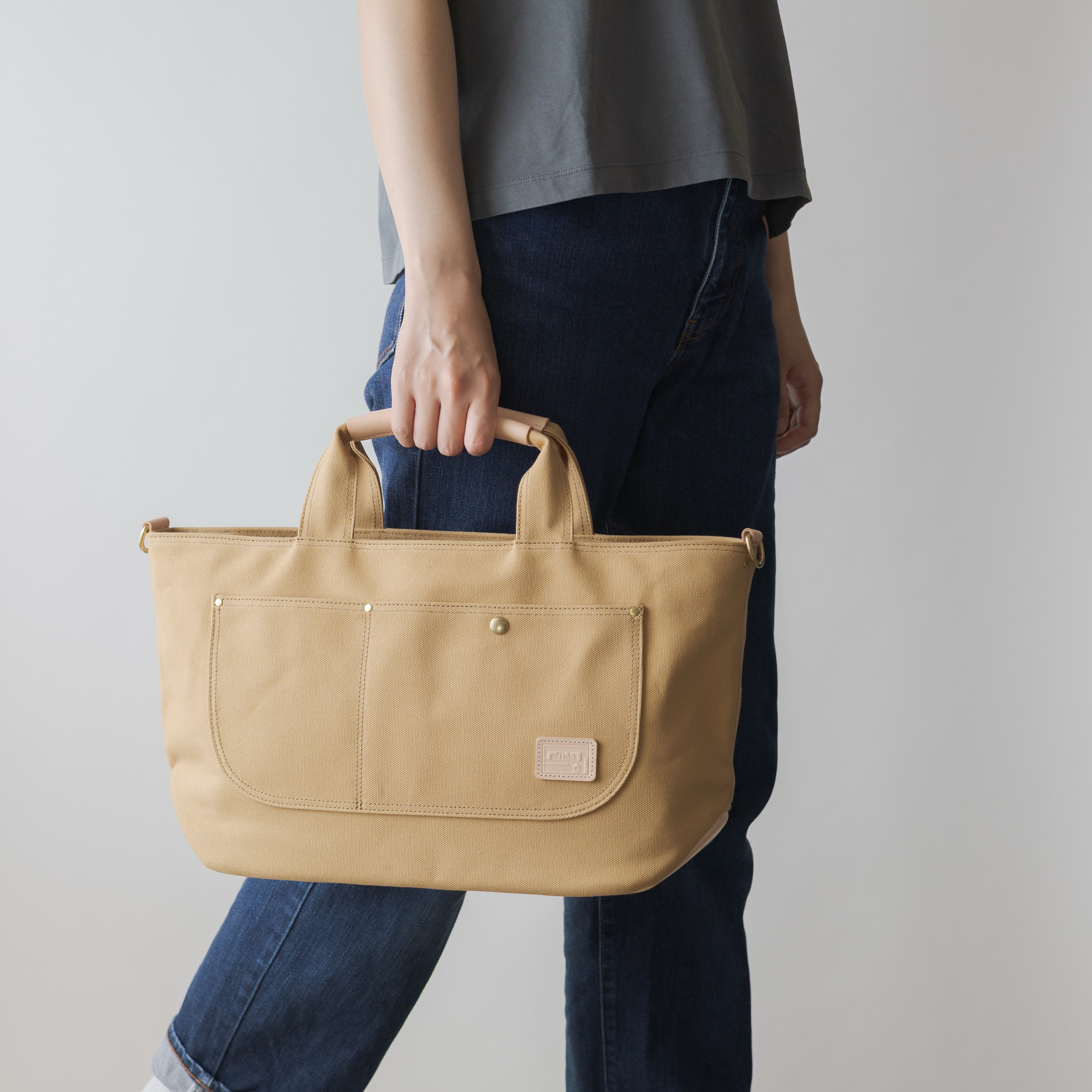 横長たっぷり帆布トートバッグ【ベージュ】