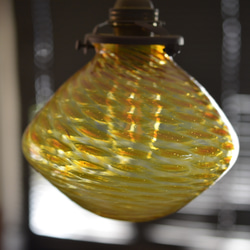 イエローオレンジのランプ 7枚目の画像