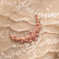 フランス製メタルパーツ GUIRLANDE CREUX 45✕25mm K2_G42674_45 2枚目の画像