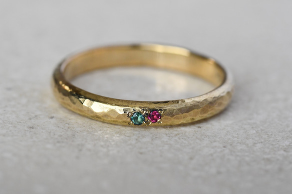 並ぶ古色と光～エメラルド・ピンクスピネル～ 2枚目の画像