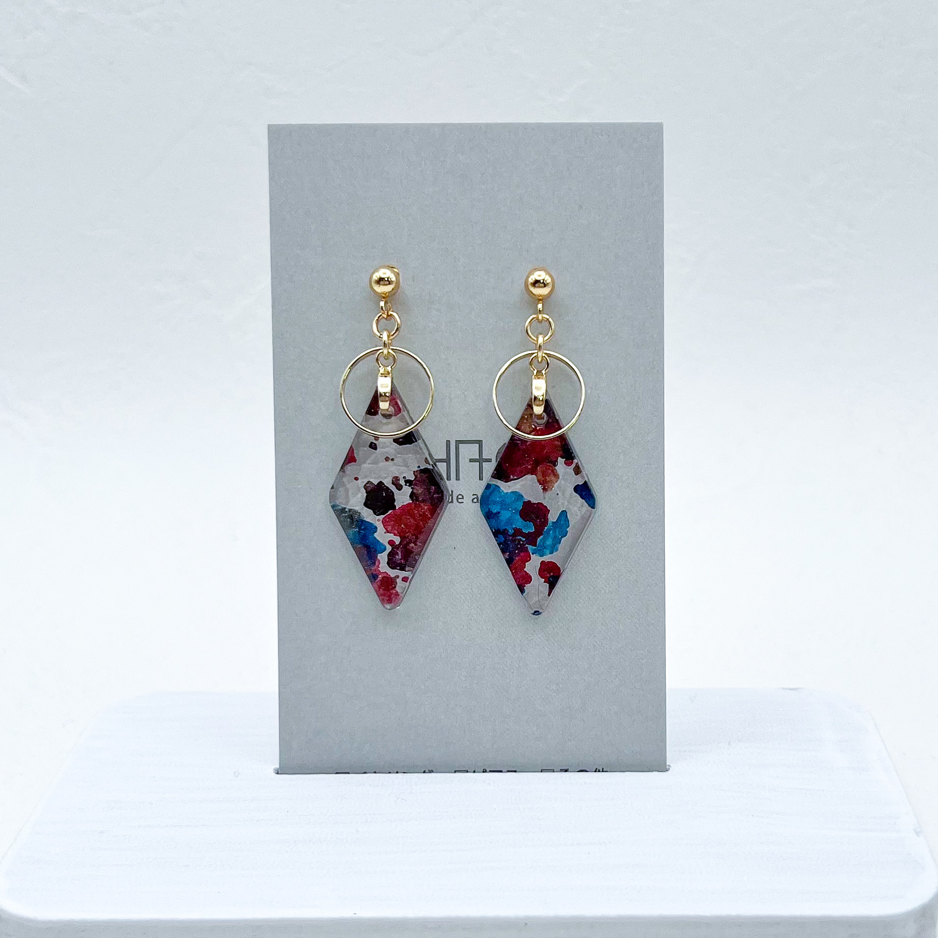 秋冬カラー「autumnトリコロール」イヤリングorピアス　赤、青、茶色　CHACYレザーインクアート