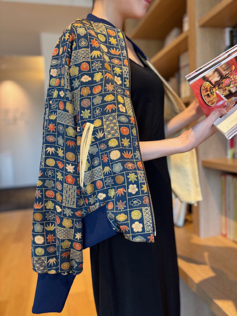 【文様万華‐もんようまんげ】着物リメイク　絹　裏地付き　ラグラン袖＋ドルマン風/ブルゾン