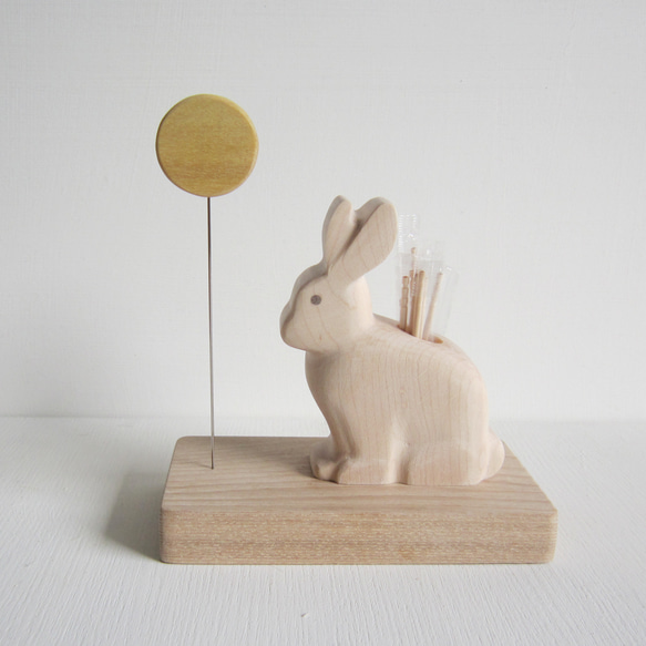 月のうさぎ　一輪挿し・爪楊枝立て 5枚目の画像