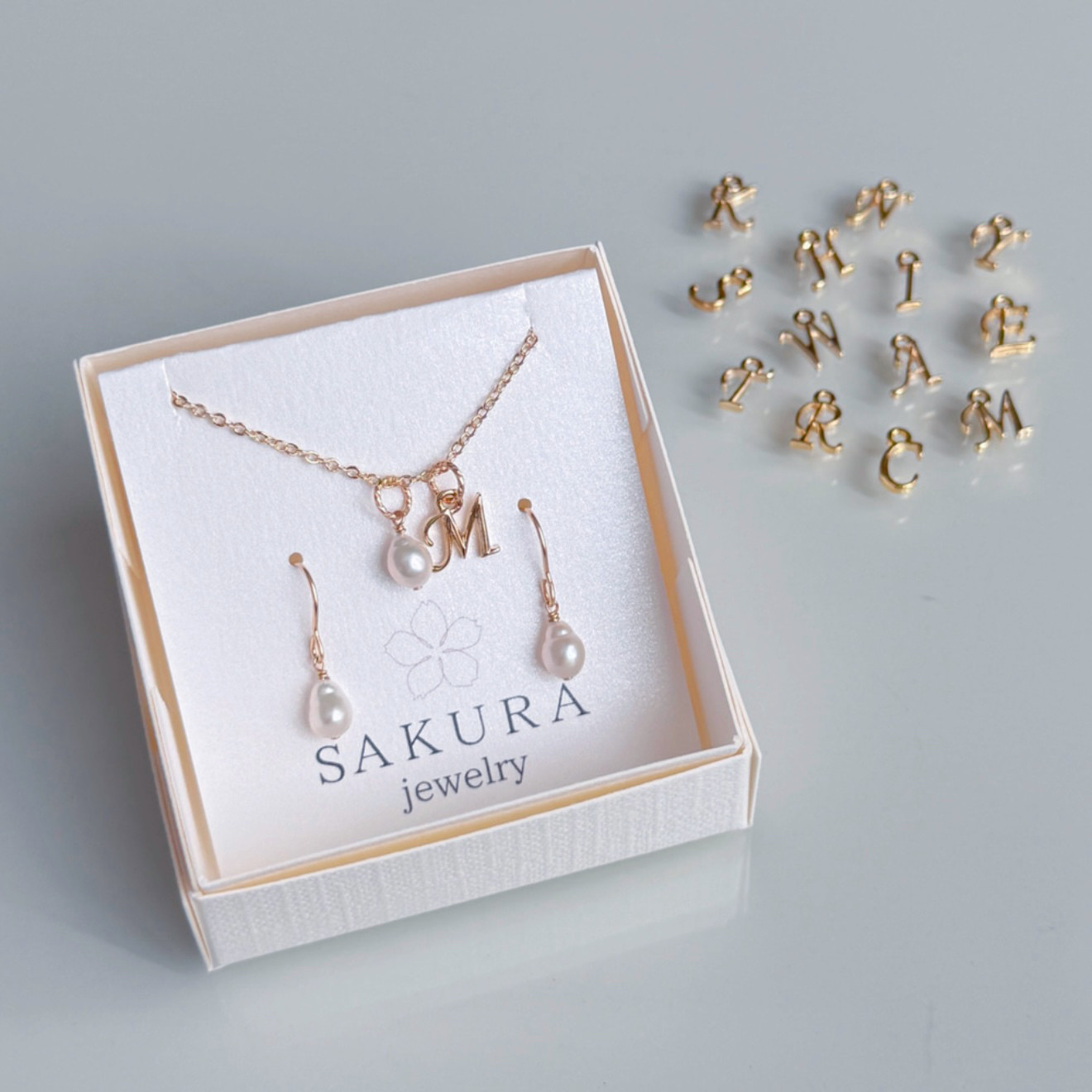 Creema限定新春福袋〈梅〉 選べるイニシャル 淡水パール 3way ネックレス ピアス セット クリスマス ギフト