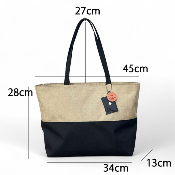 A4対応で通勤にも使いやすいシンプルトートバッグ　halb：グレー×ブラック（コーデュラナイロン　撥水加工ナイロン素材） 10枚目の画像