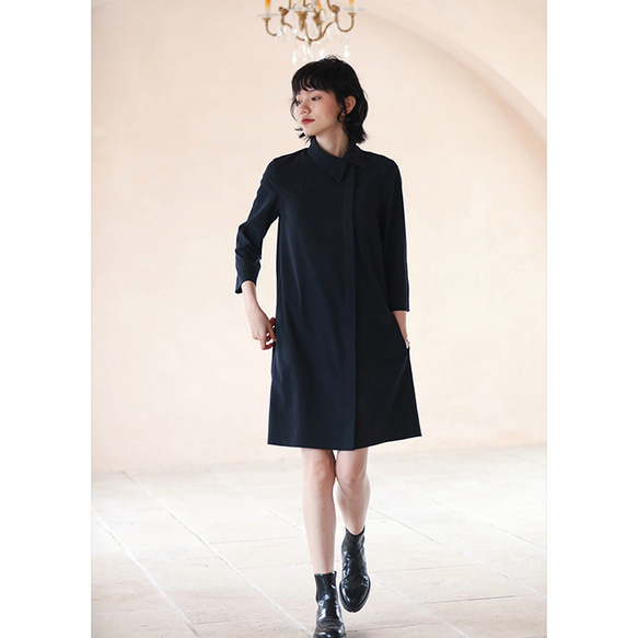 上品なネイビーが肌を明るく見せる、斜めに流れるフロントが印象的なシャツワンピース。#776 14枚目の画像