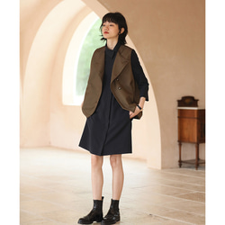 上品なネイビーが肌を明るく見せる、斜めに流れるフロントが印象的なシャツワンピース。#776 15枚目の画像