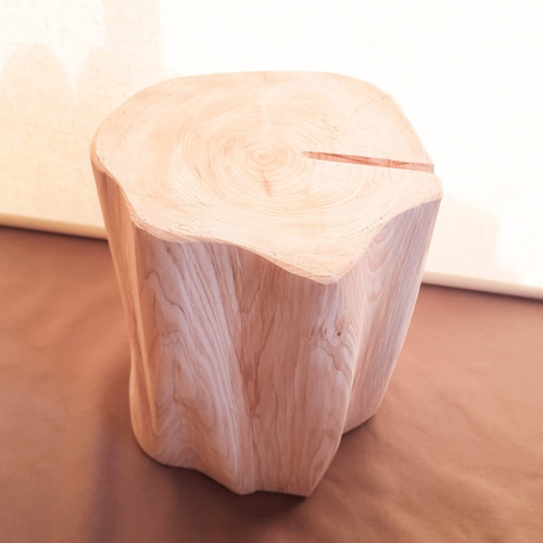 天然アロマ 東濃ひのき 切株スツール・テーブル・無垢無塗装・オーガニック 特大 天然アロマ 東濃ひのき 切株スツール・テーブル・無垢無塗装