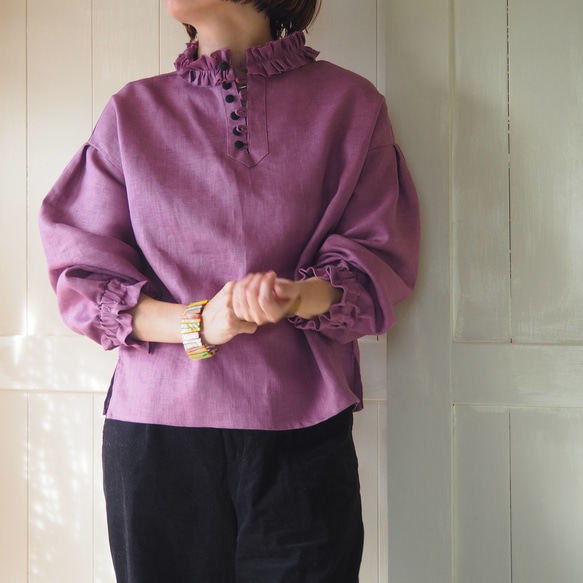 　【予約販売】ローズピンク　フリルハイネックブラウス 11枚目の画像