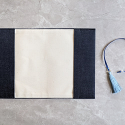 ✦小さなしあわせ✦ちょこっと手編みモチーフ×リネンのブックカバー　文庫本サイズ  no.4 9枚目の画像