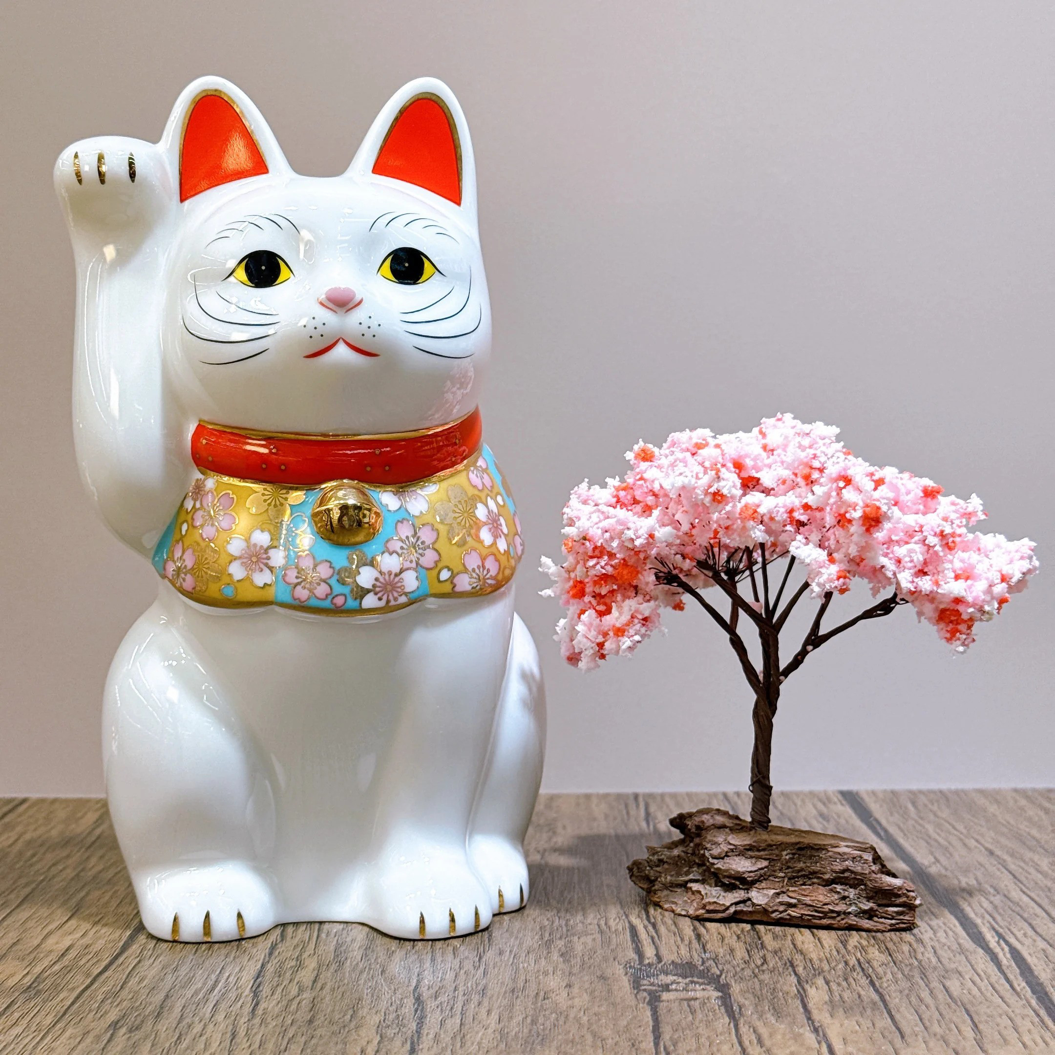 【药师窑 招き猫】 薬師桜招き猫 大