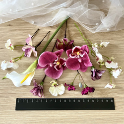 〈送料無料〉⌘大人パープル⌘カラーリリィと胡蝶蘭の髪飾り 結婚式 成人式 卒業式 和装 くすみカラー 4枚目の画像