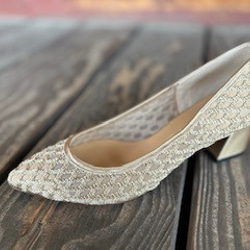 2025新作生地限定オリジナルメイドインジャパンパンプス 2枚目の画像