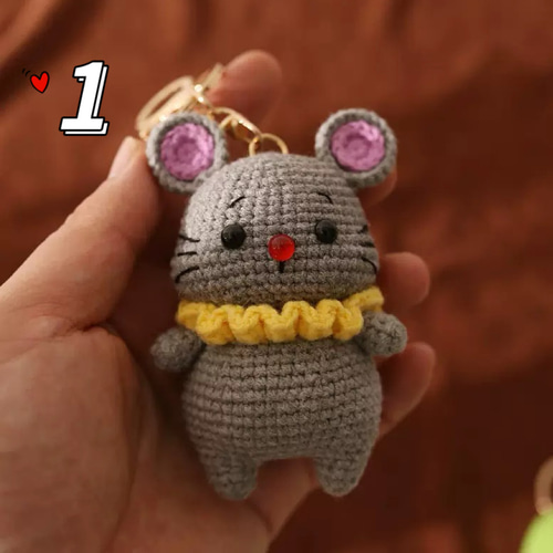 毛糸 手作り 編みぐるみ ニット キーホルダー バッグチャーム 誕生日