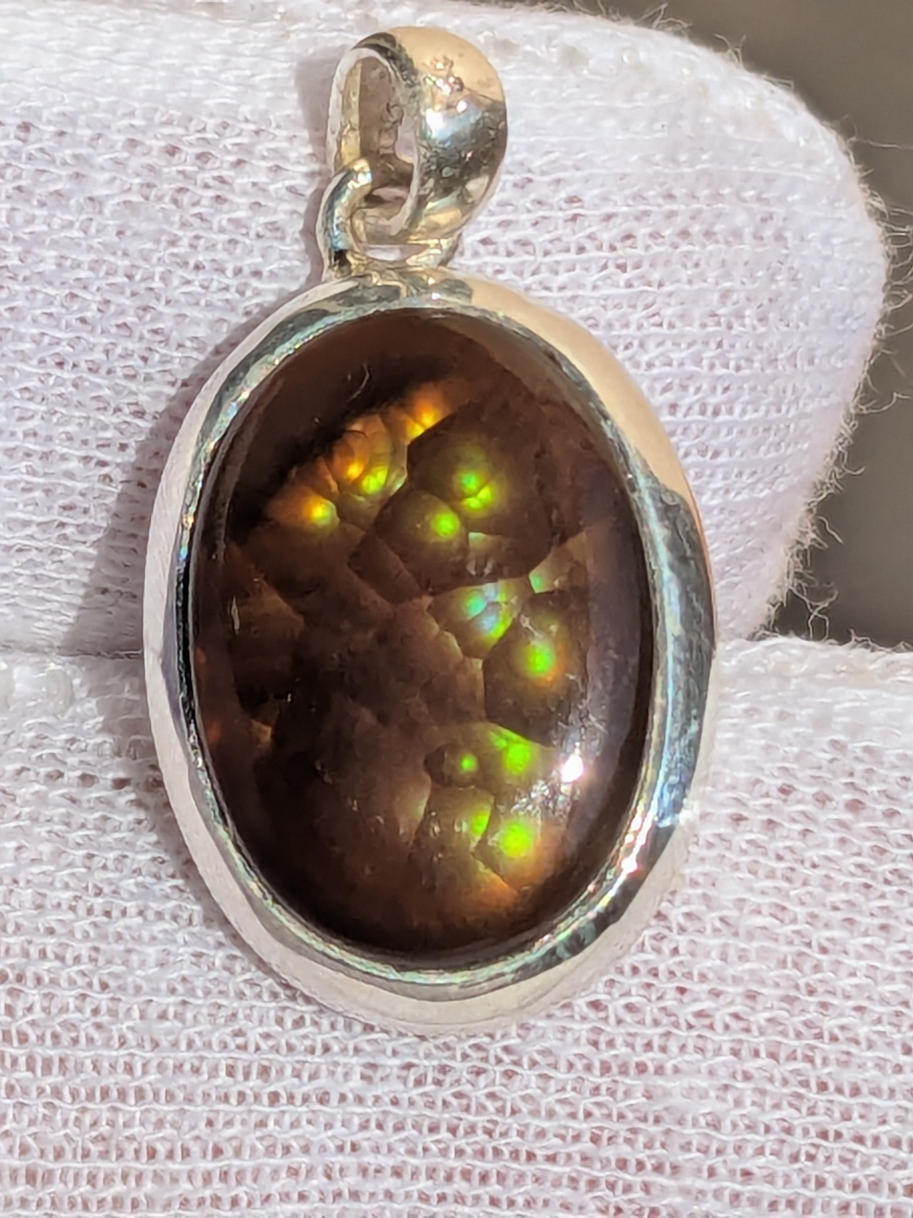 ファイヤーアゲート　silver925　シルバーペンダントトップ　一点もの　天然石44