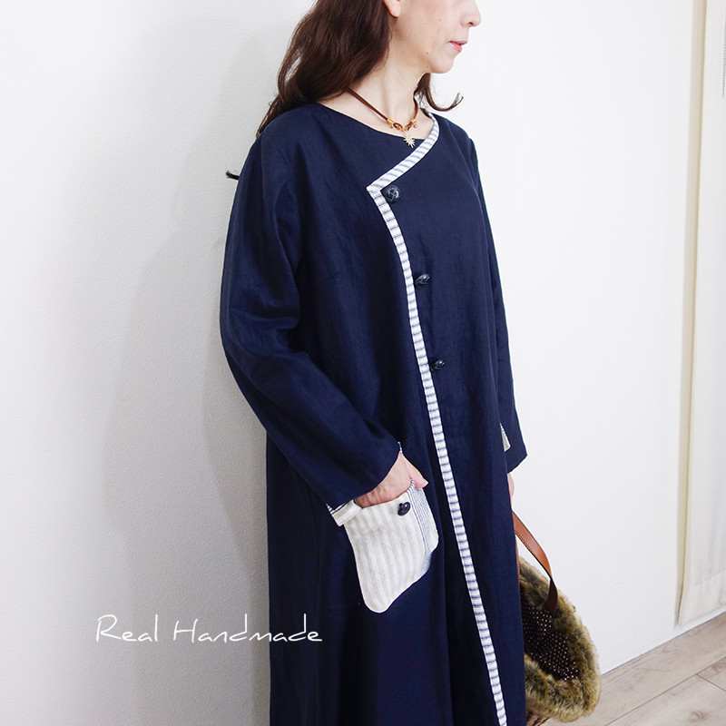 ネイビーリネン・アシメトリーラインのフラップポケットマキシワンピース