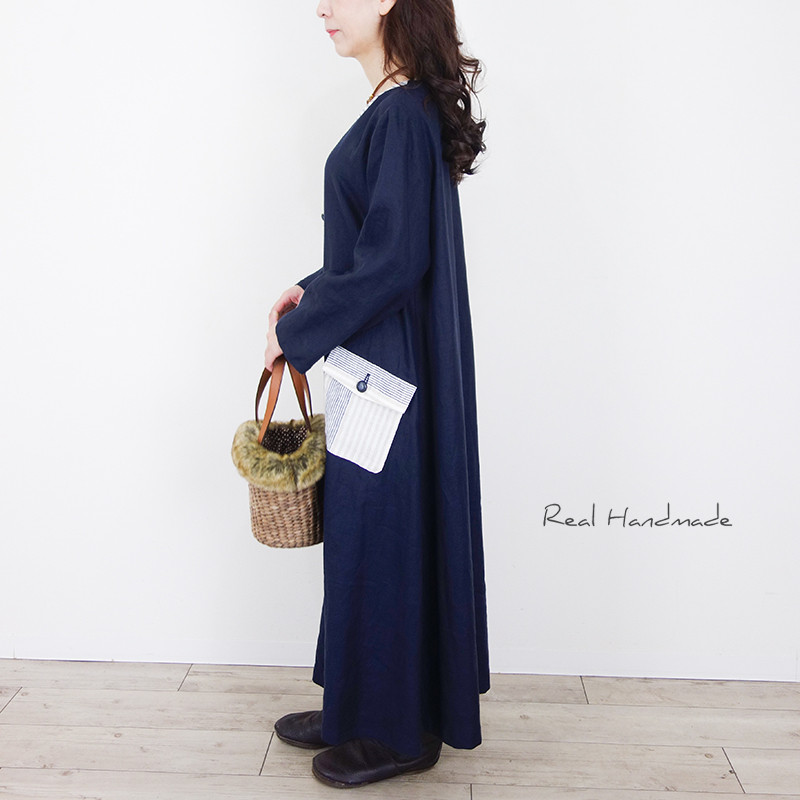 ネイビーリネン・アシメトリーラインのフラップポケットマキシワンピース