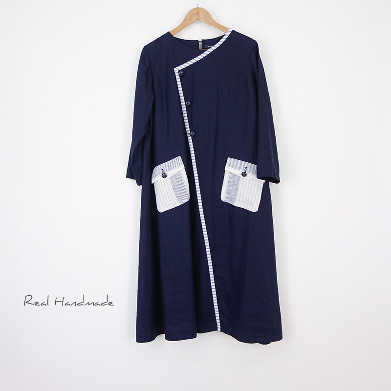 ネイビーリネン・アシメトリーラインのフラップポケットマキシワンピース