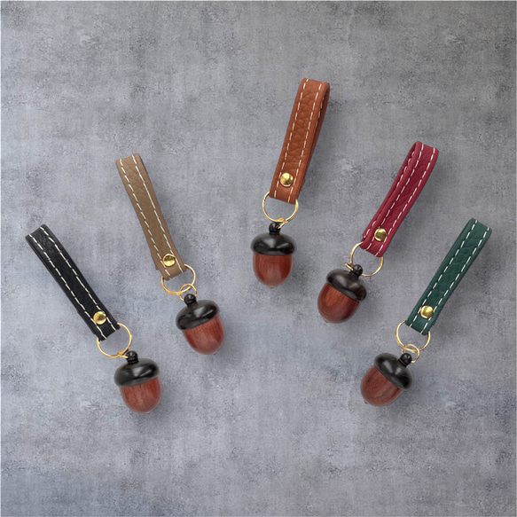 本革　どんぐりキーホルダー　自転車 車キーリング　薬ケース　ピルケース　牛革 7枚目の画像