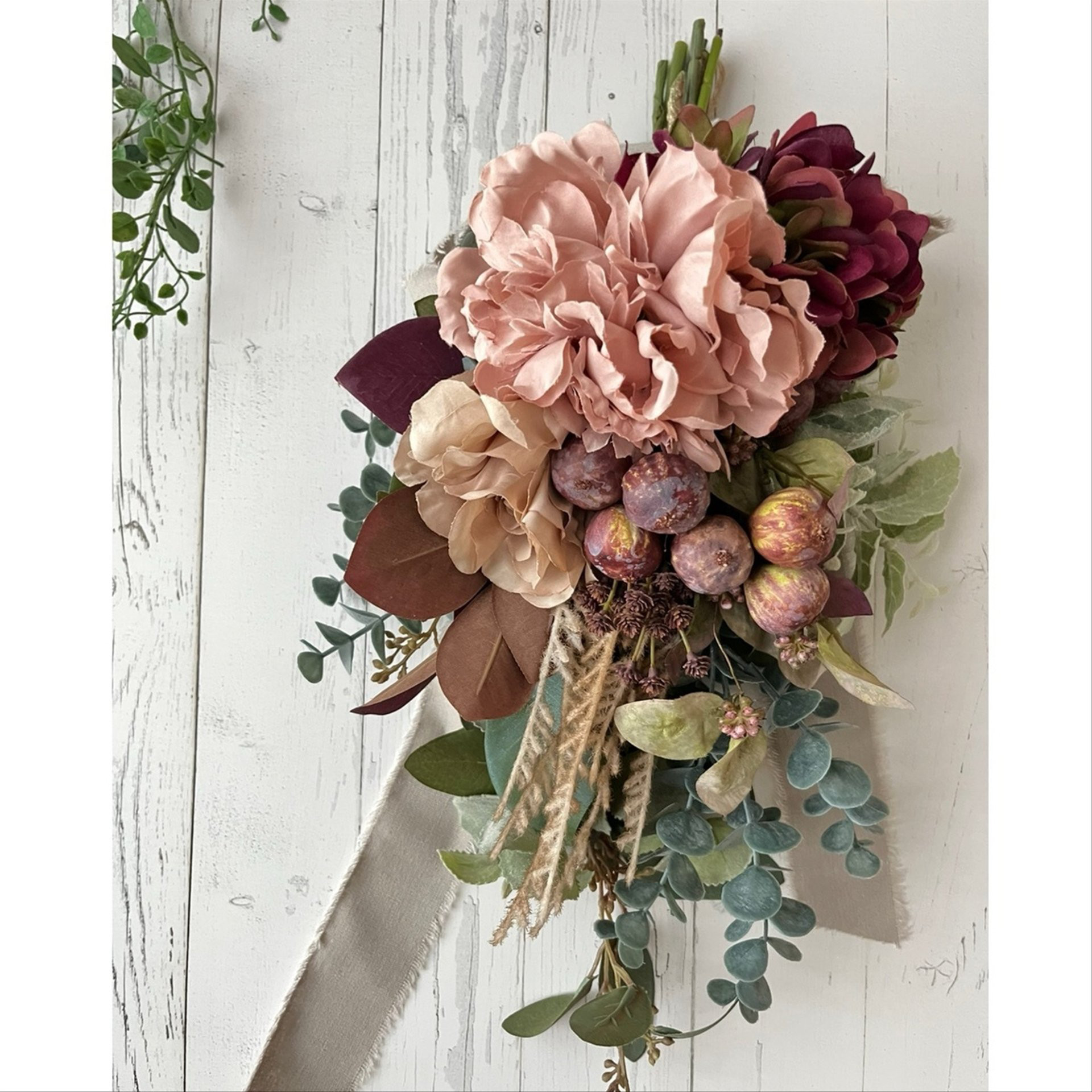 秋色スワッグ　アーティフィシャルフラワー　造花　ピンク　ローズ　ピオニー　ユーカリ　アジサイ　シック　上品　おしゃれ