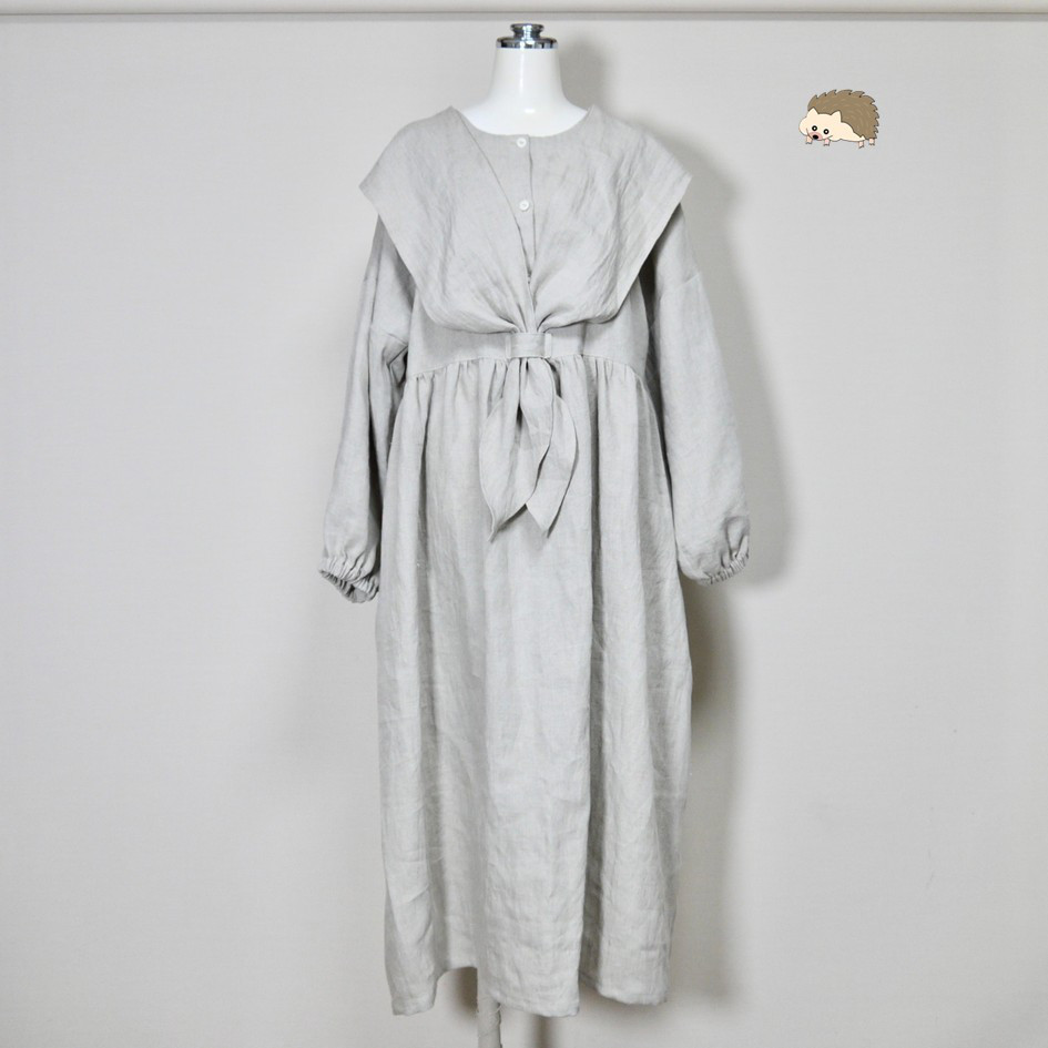 カラーリネン◆セーラーりぼんのふわっとワンピース　長袖◆生成り◆フリーサイズ（中厚、リネン100％）