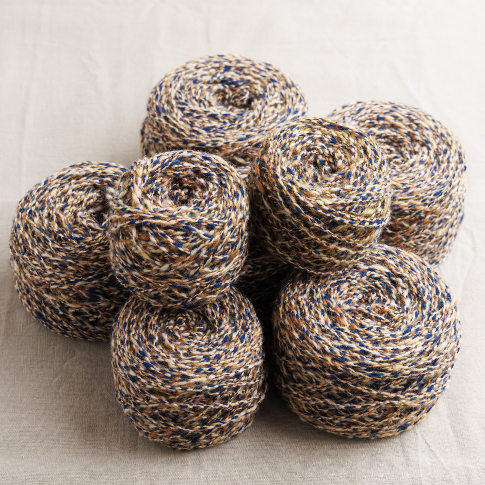 草木染　手紡ぎ毛糸　　ベスト着分　ケーブルヤーン　マット織用　#2505