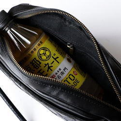 2wayレザーショルダーバッグ斜め掛け大人カジュアルバッグ　出会いバッグ ブラック 6枚目の画像