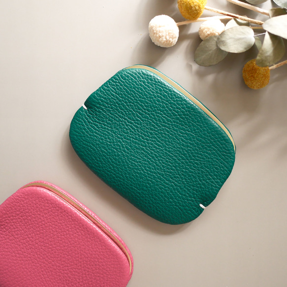 薄さが嬉しい！ミニマムな「スナップウォレット・M」アボカド 1枚目の画像