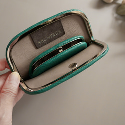 薄さが嬉しい！ミニマムな「スナップウォレット・M」アボカド 9枚目の画像