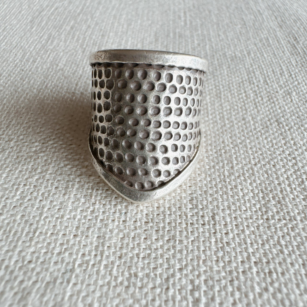 カレンシルバー