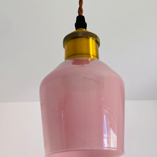ピンク パステルミルキーカラー ガラス ペンダントライトモダン