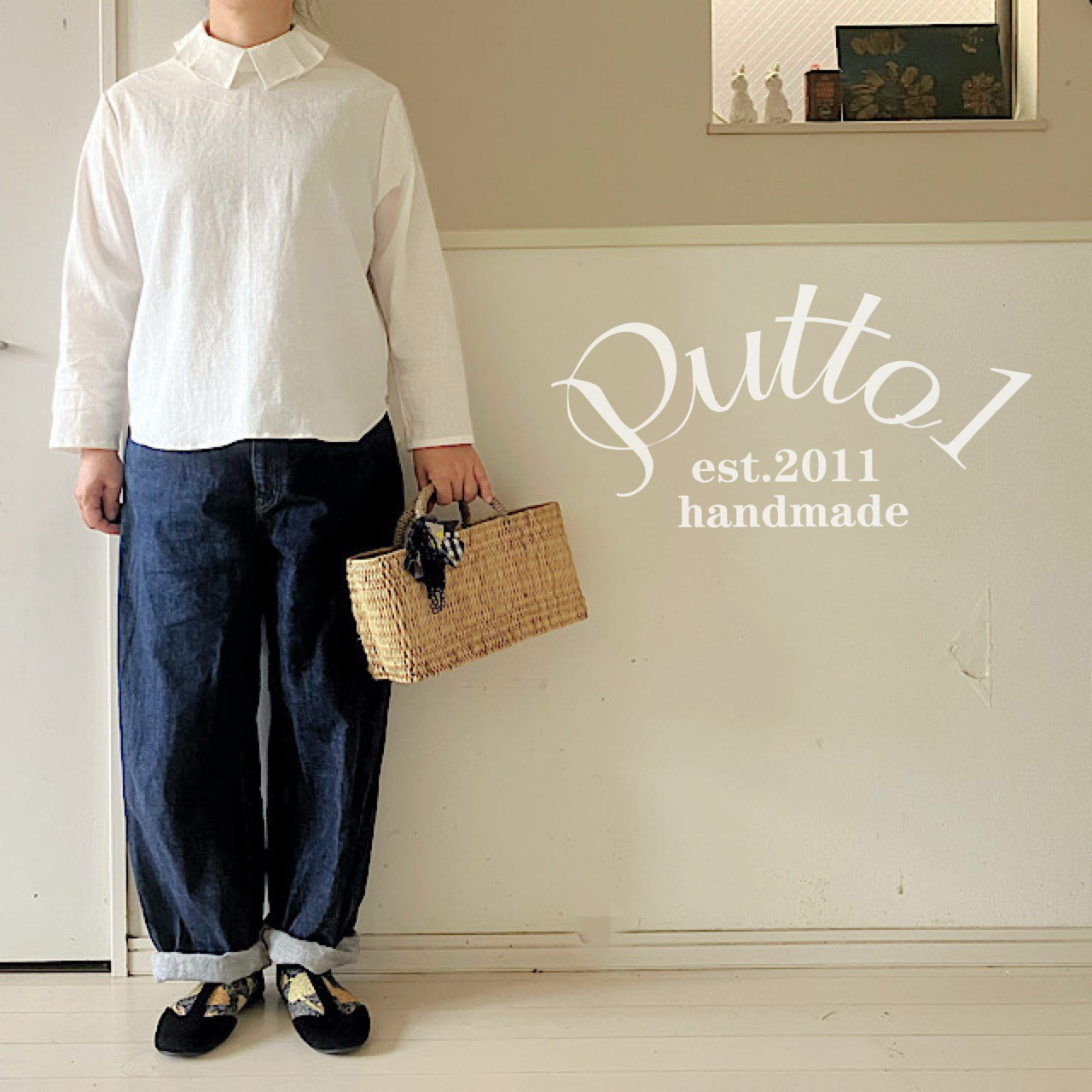 白は完売/選べる2色【受注生産】リネンタックカラーのプルオーバーブラウス・長袖