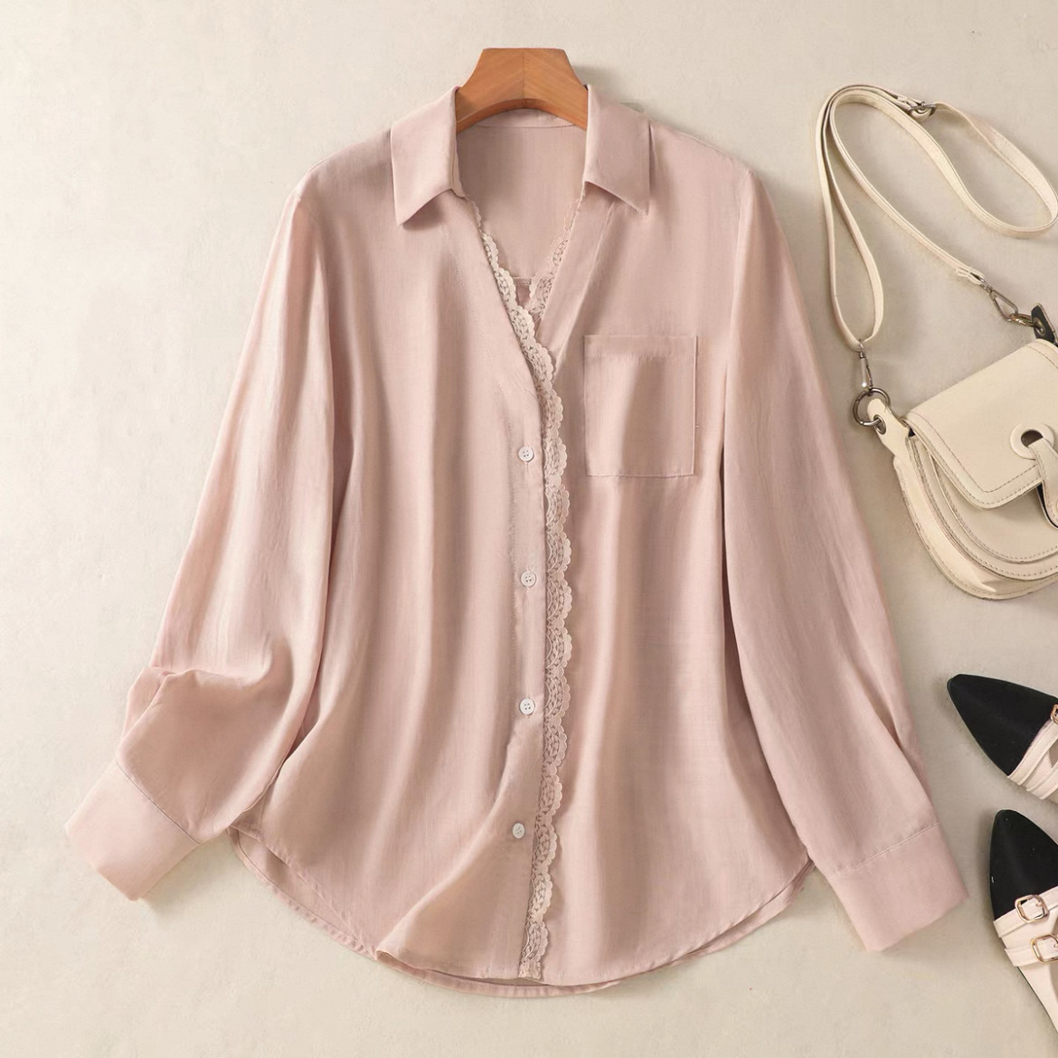 無地トップス、秋のトップス、刺繍シャツ、綿麻シャツ、綿麻トップス、長袖トップス、大人カジュアル