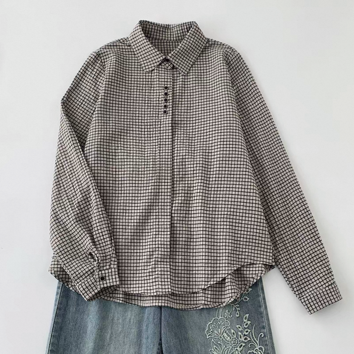 チェックトップス、秋のトップス、秋のシャツ、綿麻シャツ、綿麻トップス、長袖、大人カジュアルシャツ