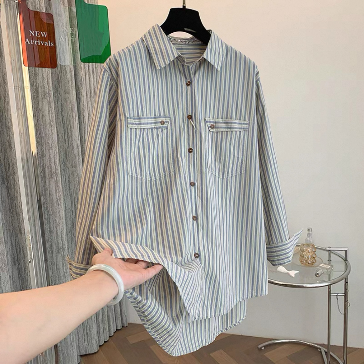 秋のトップス、秋のシャツ、綿麻シャツ、綿麻トップス、大人カジュアルシャツ、ストライプシャツ、ストライプトップス